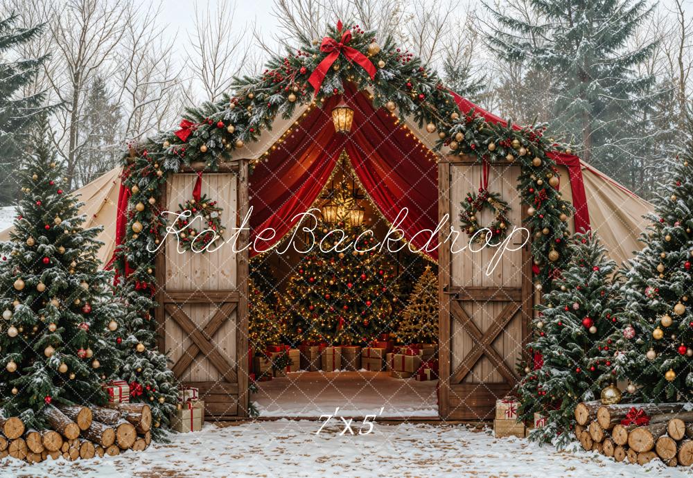 Kate Weihnachten Baum Scheune Bogen Schnee Wald Hintergrund entworfen von Emetselch - Kate Backdrop.de