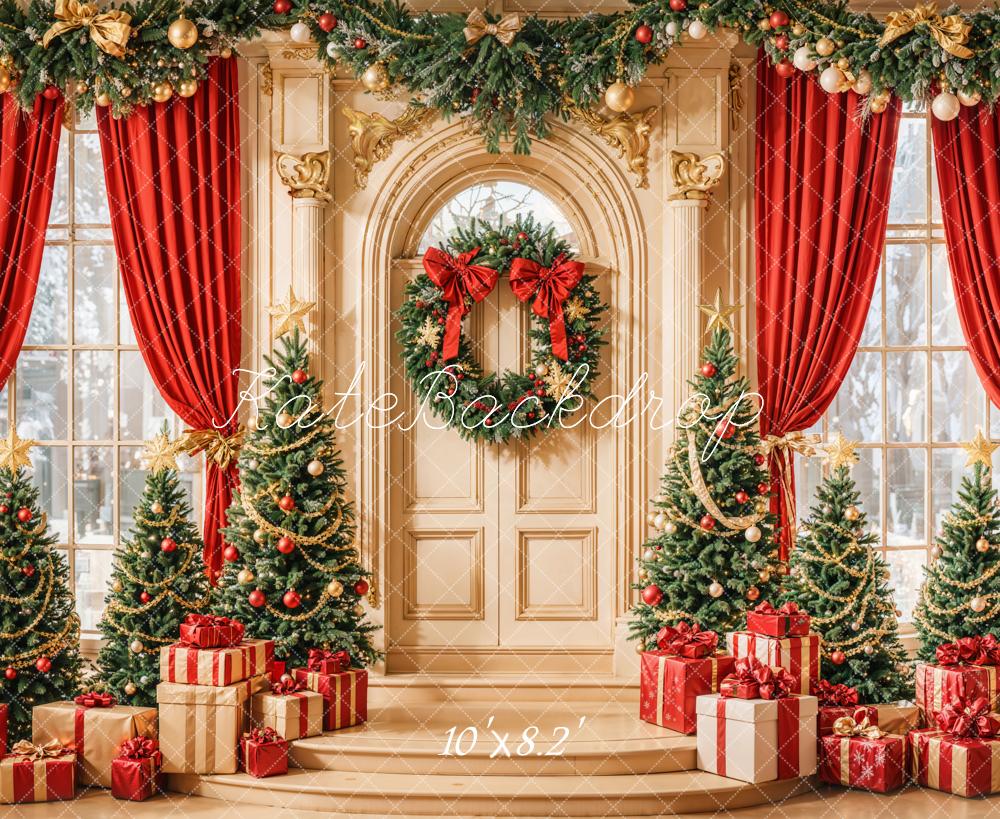 Kate Weihnachten Baum Rot Vorhang Tür Kranz Hintergrund entworfen von Emetselch - Kate Backdrop.de