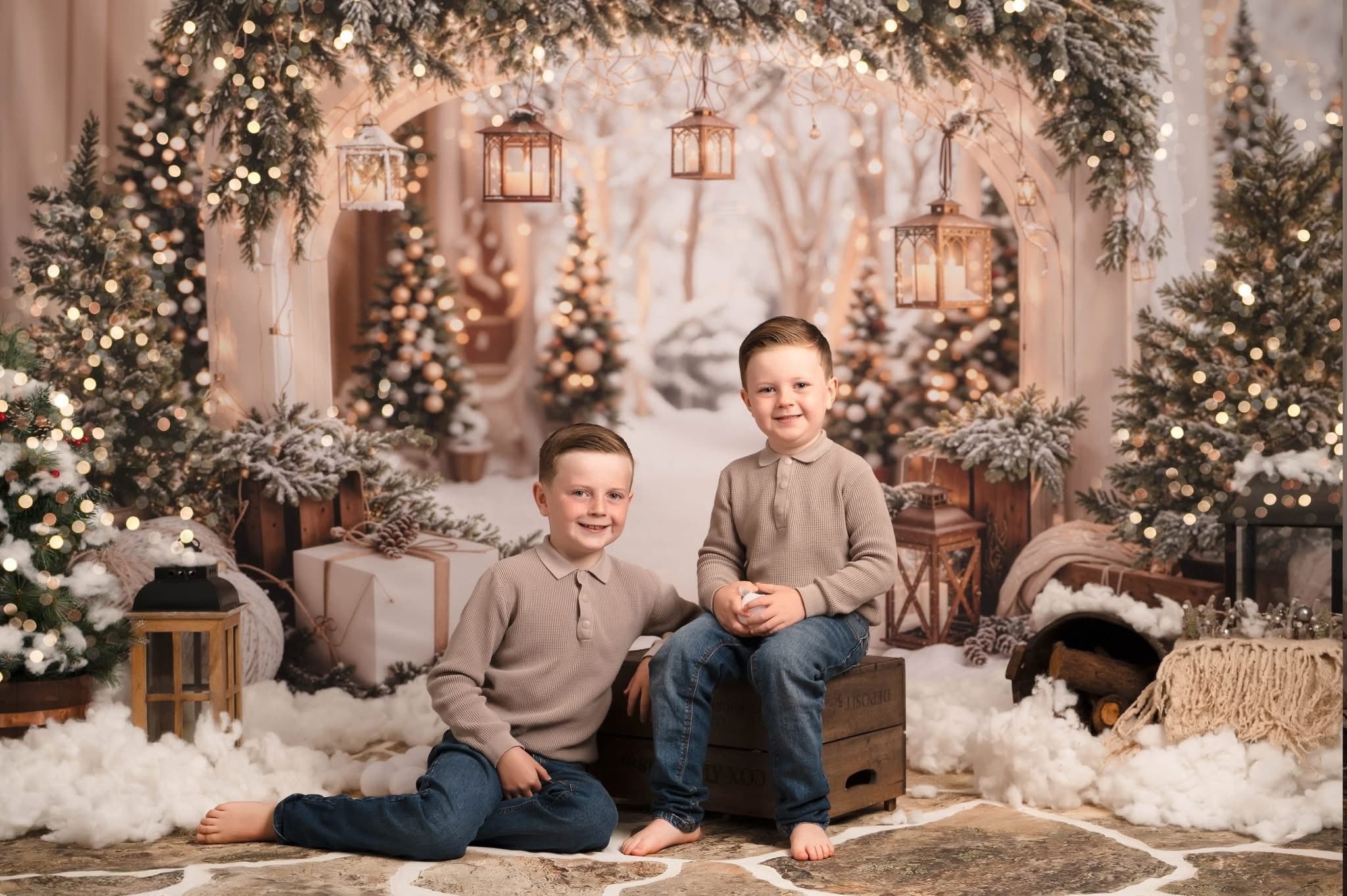 Kate Weihnachten Bogengirlande Schneebäume Hintergrund entworfen von Emetselch - Kate Backdrop.de
