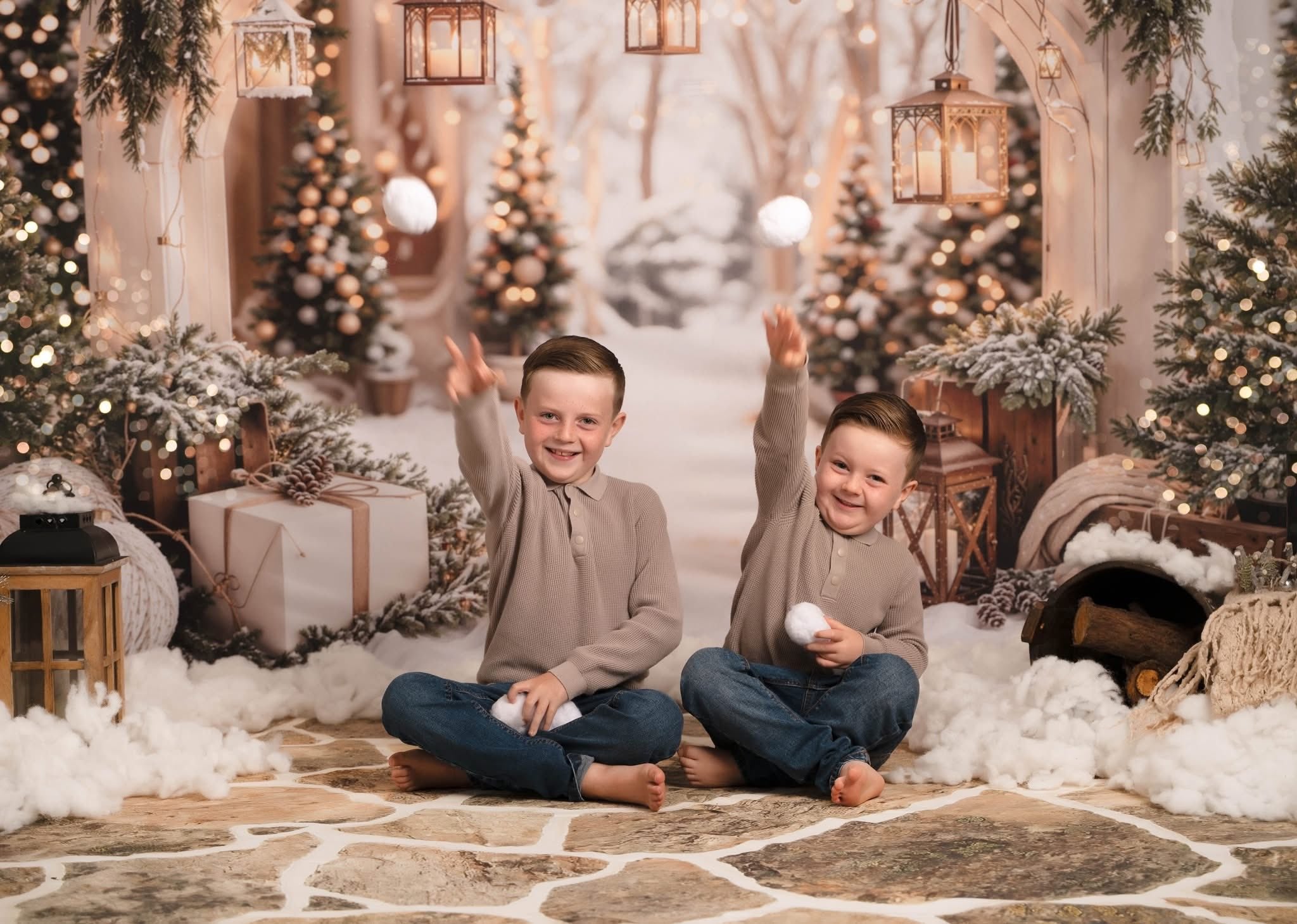 Kate Weihnachten Bogengirlande Schneebäume Hintergrund entworfen von Emetselch - Kate Backdrop.de