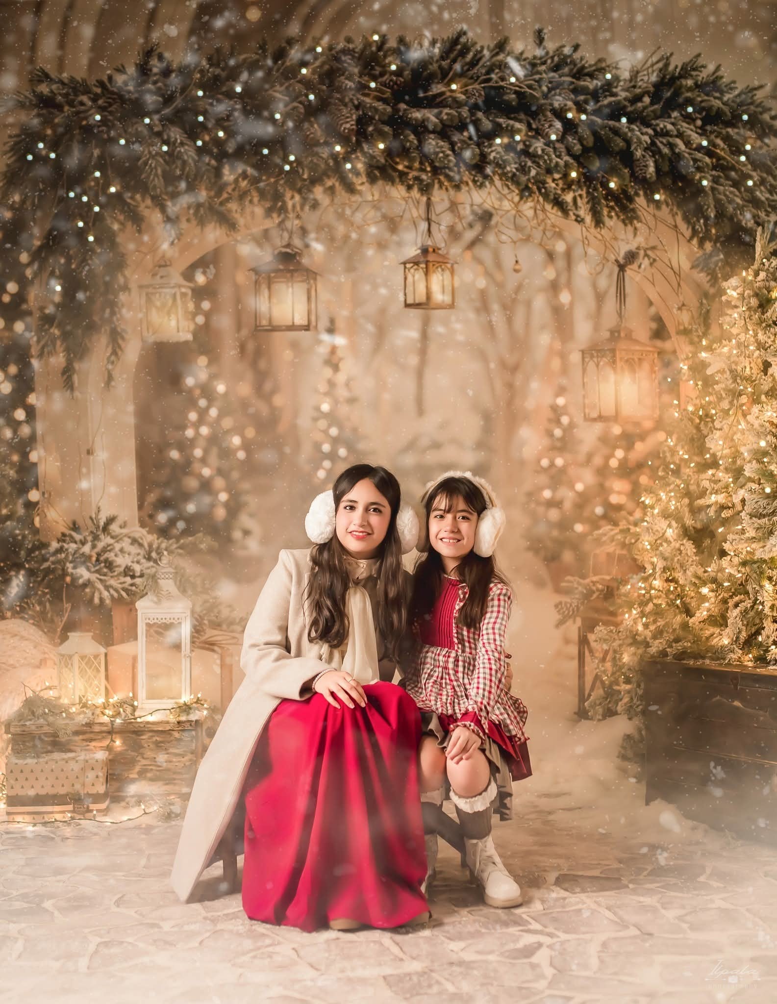 Kate Weihnachten Bogengirlande Schneebäume Hintergrund entworfen von Emetselch - Kate Backdrop.de
