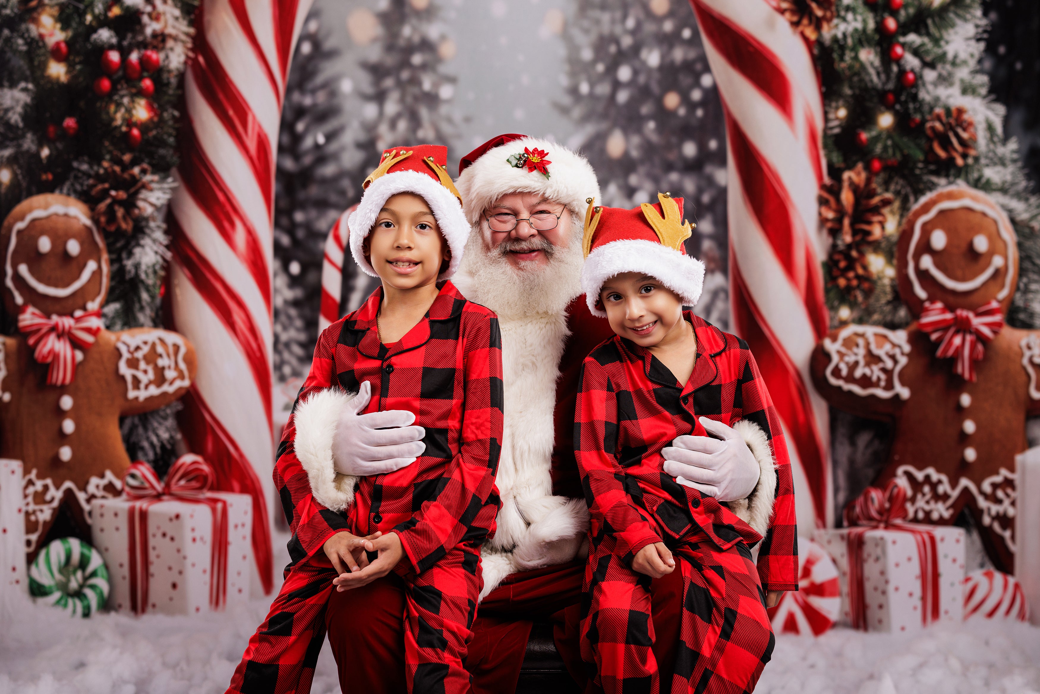 Kate Christmas Zuckerstangen Bogen Lebkuchen Rot Weiß Hintergrund Entworfen von Emetselch