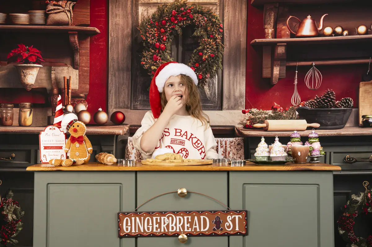 Kate Rot und Grün Weihnachtsküche Fleece Hintergrund Entworfen von Mandy Ringe - Kate Backdrop.de