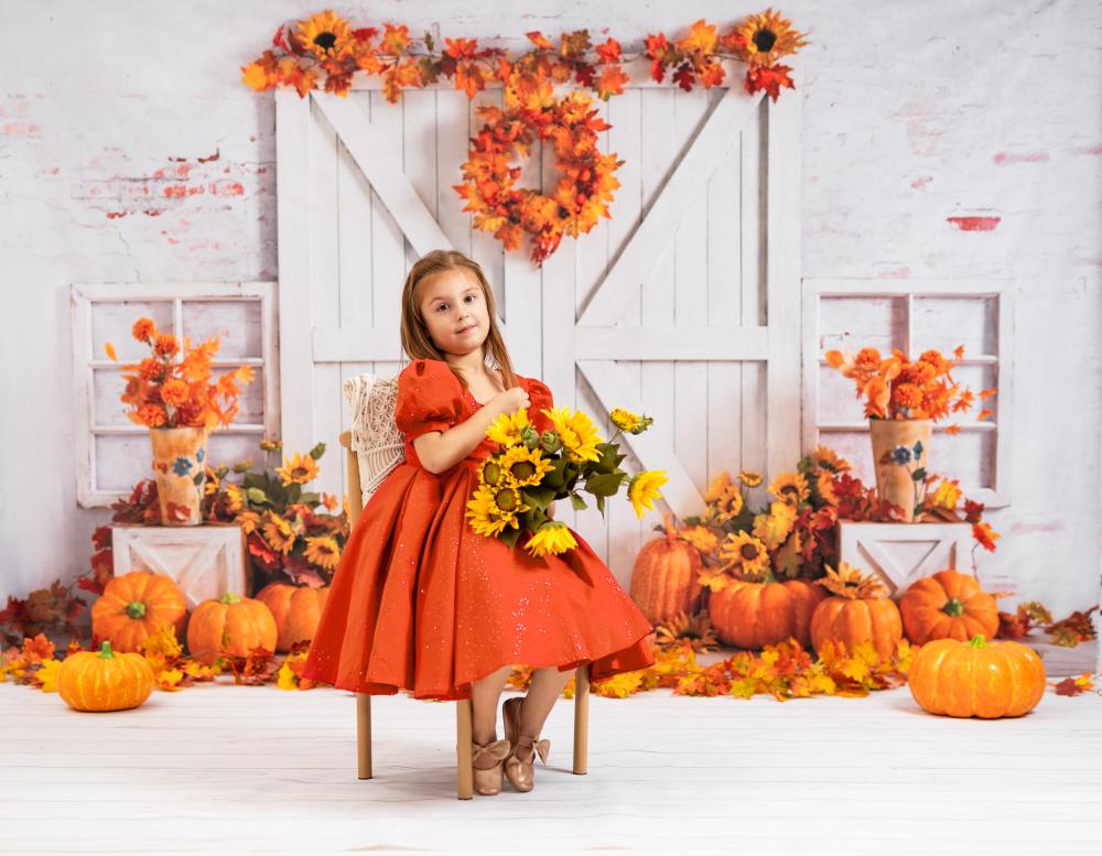 Super Sale Kate Herbst Kürbis Hintergrund Weißes Scheunentor Gefallene Blätter von Emetselch - Kate Backdrop.de