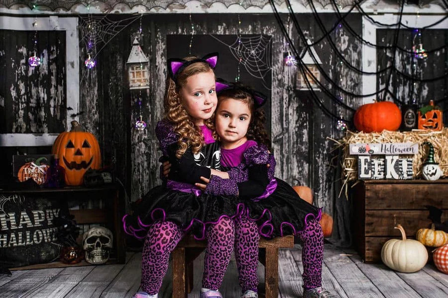 Kate Gespenstische Halloween Scheune Hintergrund von Mandy Ringe Photography