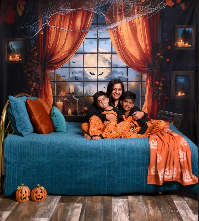 Kate Halloween Hintergrund Nacht Fledermaus Orangen Fenster Vorhang entworfen von Emetselch - Kate Backdrop.de