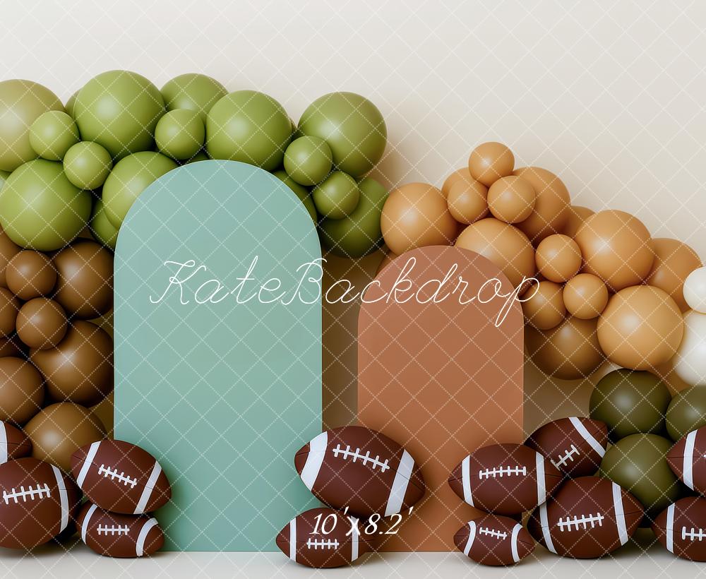 Kate Sport Football Ballons Braun Grün Hintergrund Entworfen von Patty Roberts - Kate Backdrop.de