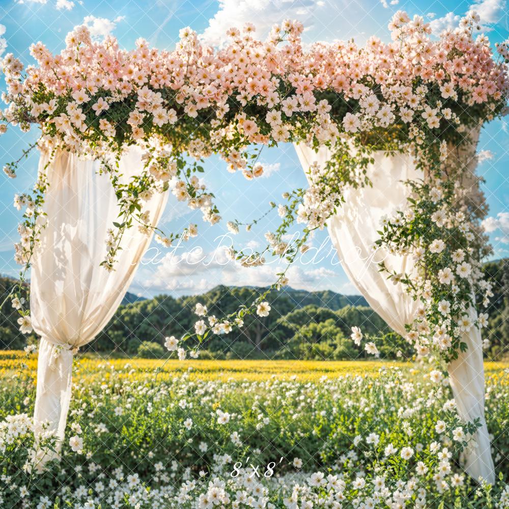 Kate Hochzeit Blumenbogen Wiese Romantisch Hintergrund Entworfen von Emetselch