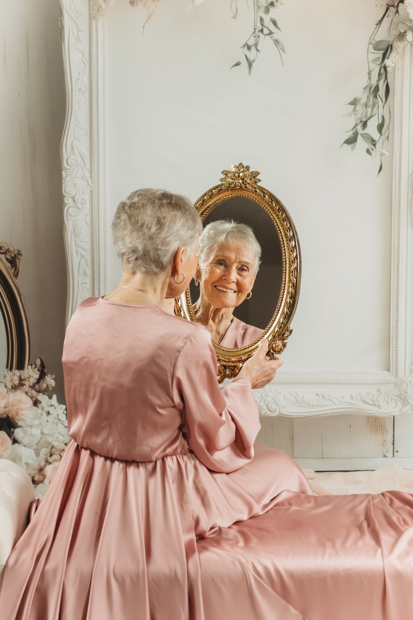🔥50%OFF-Kate Muttertagsspiegel mit Blumen Hintergrund von Patty Roberts - Kate Backdrop.de