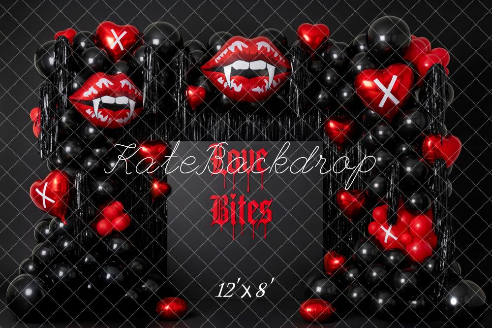 Kate Halloween Vampir Lippen Ballons Schwarz Rot Hintergrund Entworfen von Patty Roberts