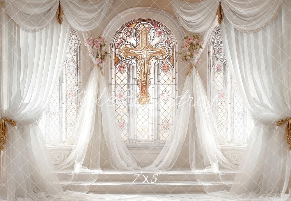 Kate Hochzeit Kirchenfenster Kreuz Romantik Weiß Hintergrund Entworfen von Emetselch
