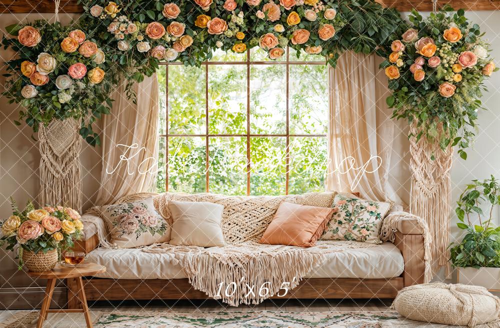 Kate Boho Fenster Sofa Blumen Beige Hintergrund Entworfen von Emetselch
