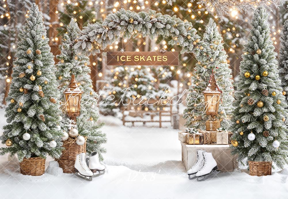 Kate Weihnachten Schnee Tannen Schlittschuhe Fleece Hintergrund Entworfen von Emetselch - Kate Backdrop.de
