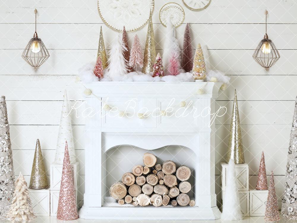 Kate Weihnachten Kamin Tannen Glitzer Weiß Hintergrund Entworfen von Mandy Ringe