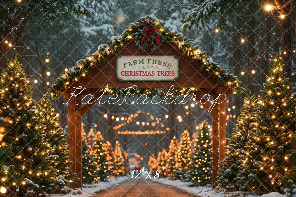 Kate Weihnachten Tannenbaum Allee Lichter Winter Fleece Hintergrund Entworfen von Emetselch