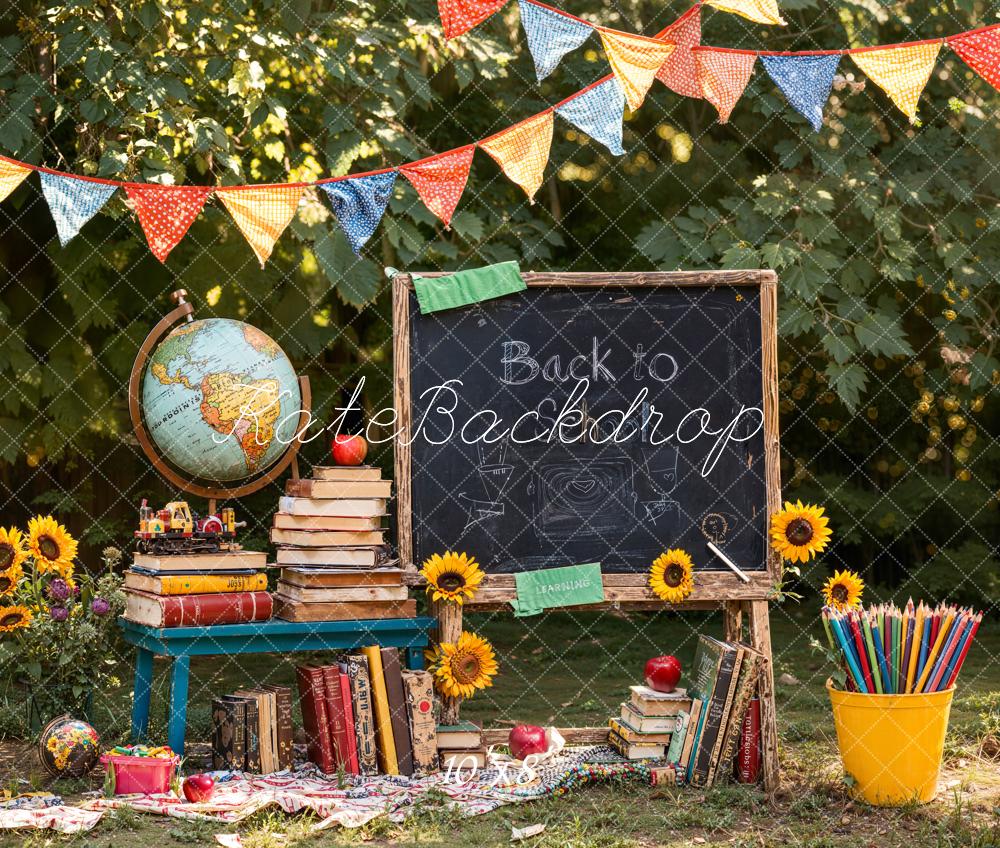 Kate Zurück Zur Schule Tafel Bücher Draußen Fleece Hintergrund Entworfen von Emetselch - Kate Backdrop.de