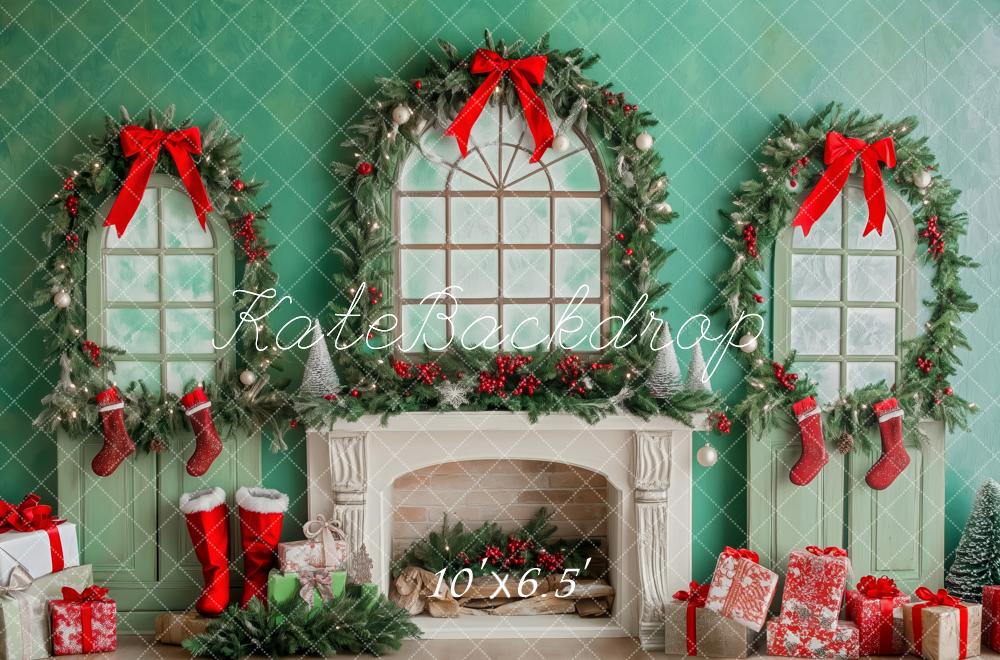 Kate Weihnachten Kamin Fenster Girlande Grün Hintergrund Entworfen von Patty Roberts - Kate Backdrop.de