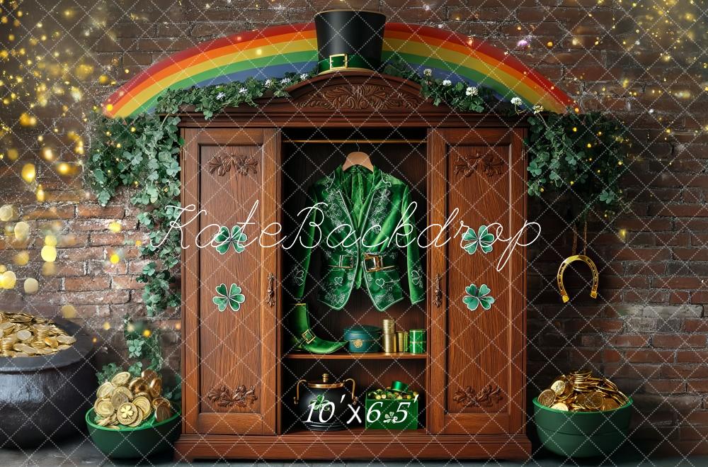 Kate St. Patrick’s Day Schrank Regenbogen Goldmünzen Hintergrund Entworfen von Mini MakeBelieve
