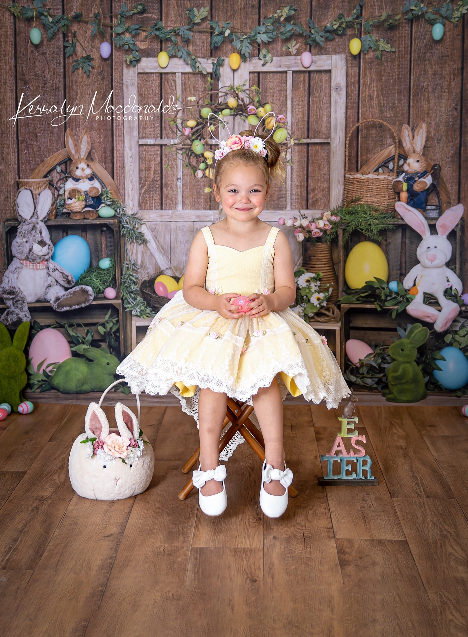 Kate Ostern Hase Ei Holz Tür Hintergrund von Emetselch - Kate Backdrop.de