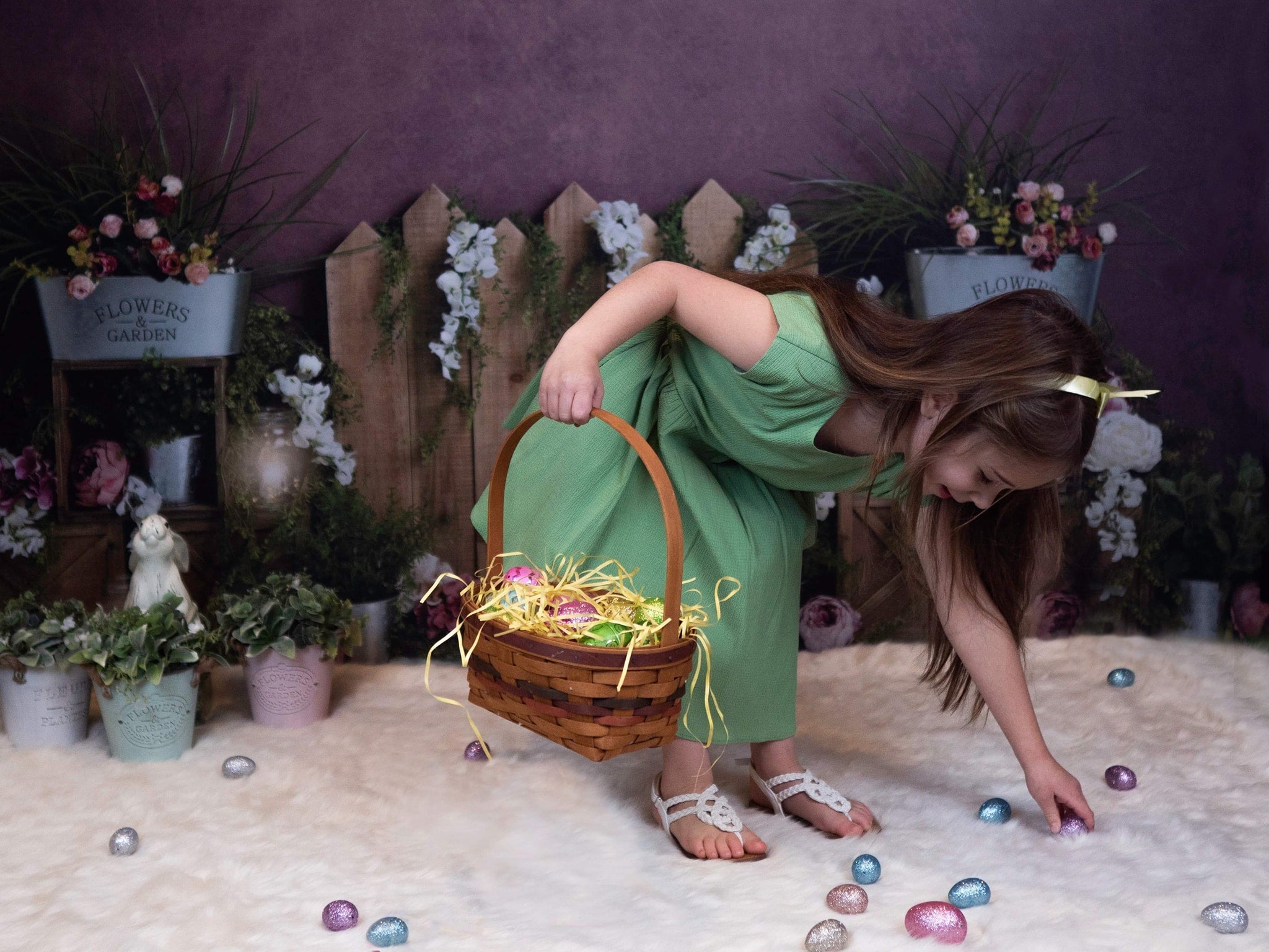 Kate Frühlingsgarten Blumen Holzzaun Hintergrund von Megan Leigh Fotografie - Kate Backdrop.de