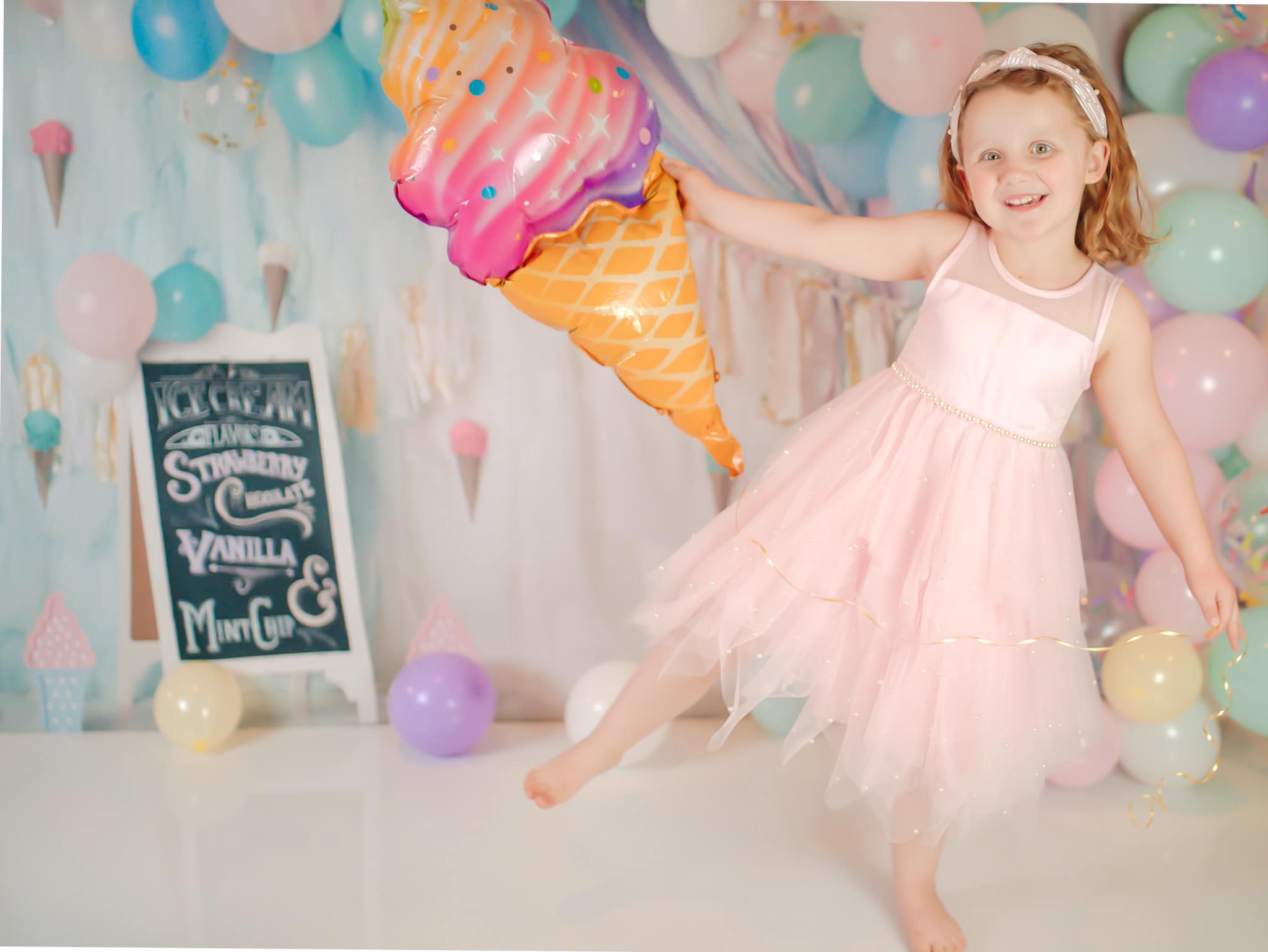 Kate Geburtstag Luftballons Vorhang Party Hintergrund von Mandy Ringe Photography - Kate Backdrop.de