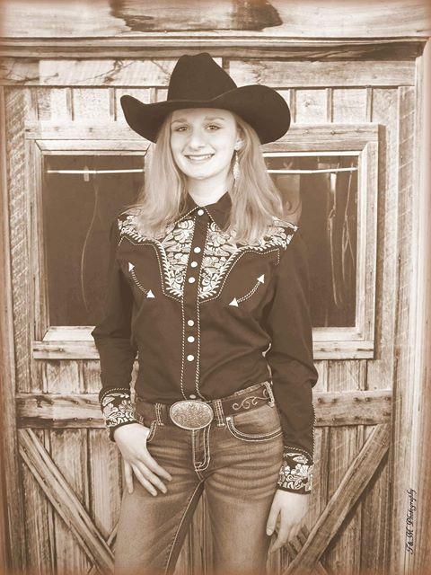 Kate Tack Barn Spring Kulisse für Fotografie von Arica Kirby entworfen - Kate Backdrop.de