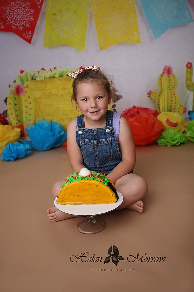 Kate Taco-Thema mit buntem Flaggen-Hintergrund für die Fotografie entworfen von Leann West - Kate Backdrop.de