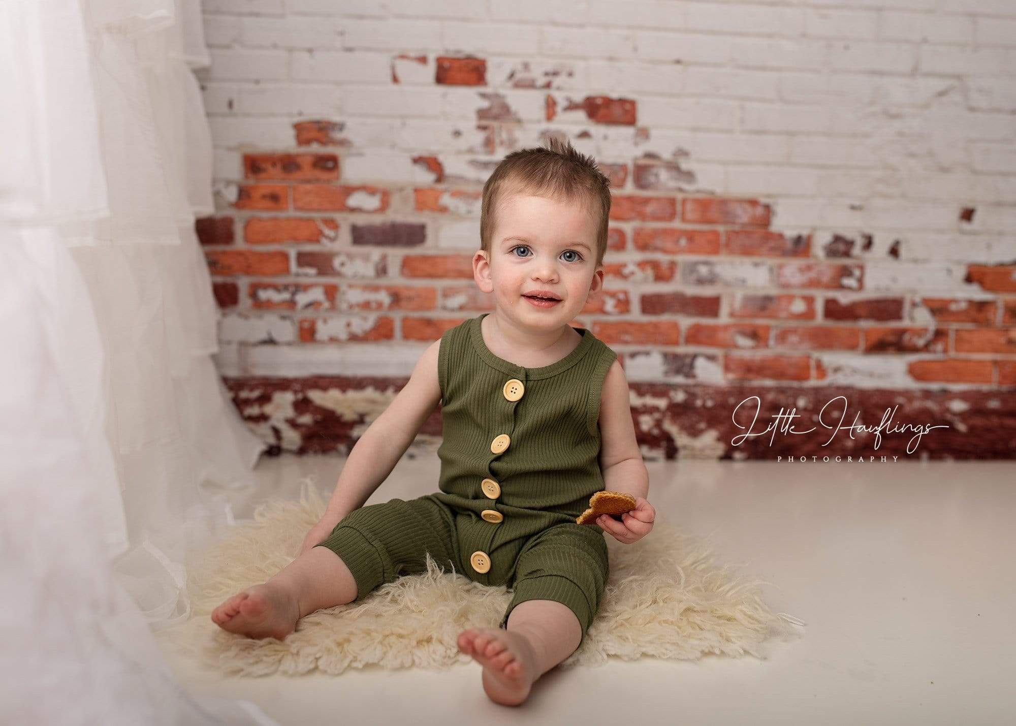 Katebackdrop£ºKate Shabby White and Red Brick Backdrop Designed By Mandy Ringe Photography