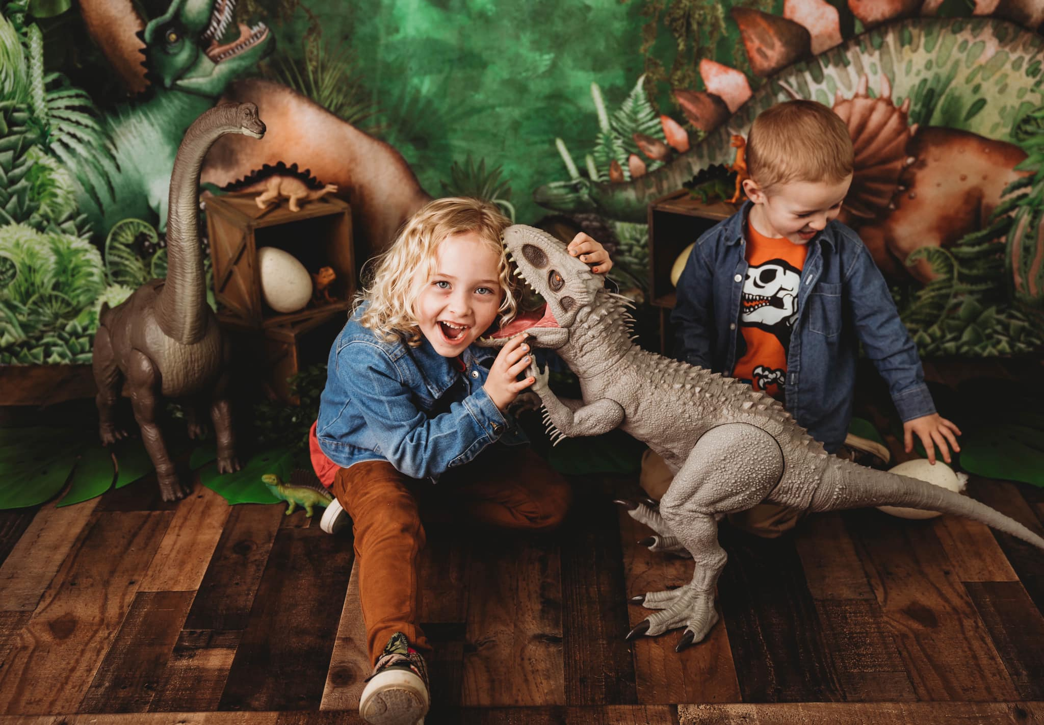 Kate Frühling Dschungel Abenteuer Dinosaurier Hintergrund von Mandy Ringe - Kate Backdrop.de