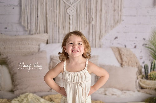 Kate Boho Macrame Bodenkissen mit Pflanzen Hintergrund Entworfen von Mandy Ringe Photography - Kate Backdrop.de