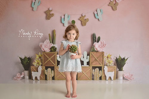 Kate Sommer Pastelllamas mit kaktusrosa Hintergrund für Kinder Entworfen von Mandy Ringe Photography - Kate Backdrop.de