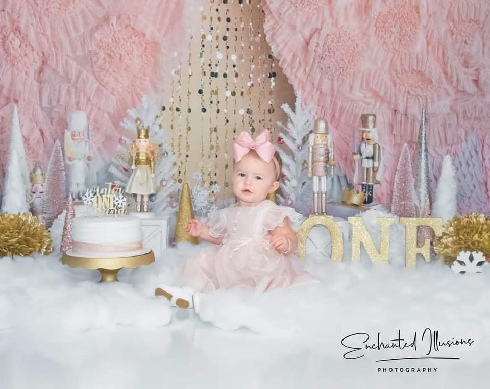 Kate Weihnachten rosa goldene Nussknacker Hintergrund von Mandy Ringe Photography - Kate Backdrop.de