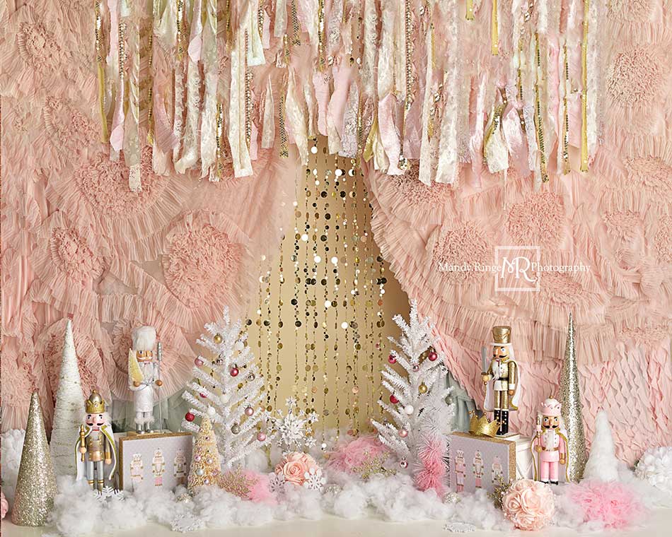 Kate Weihnachten rosa goldene Nussknacker Hintergrund von Mandy Ringe Photography - Kate Backdrop.de