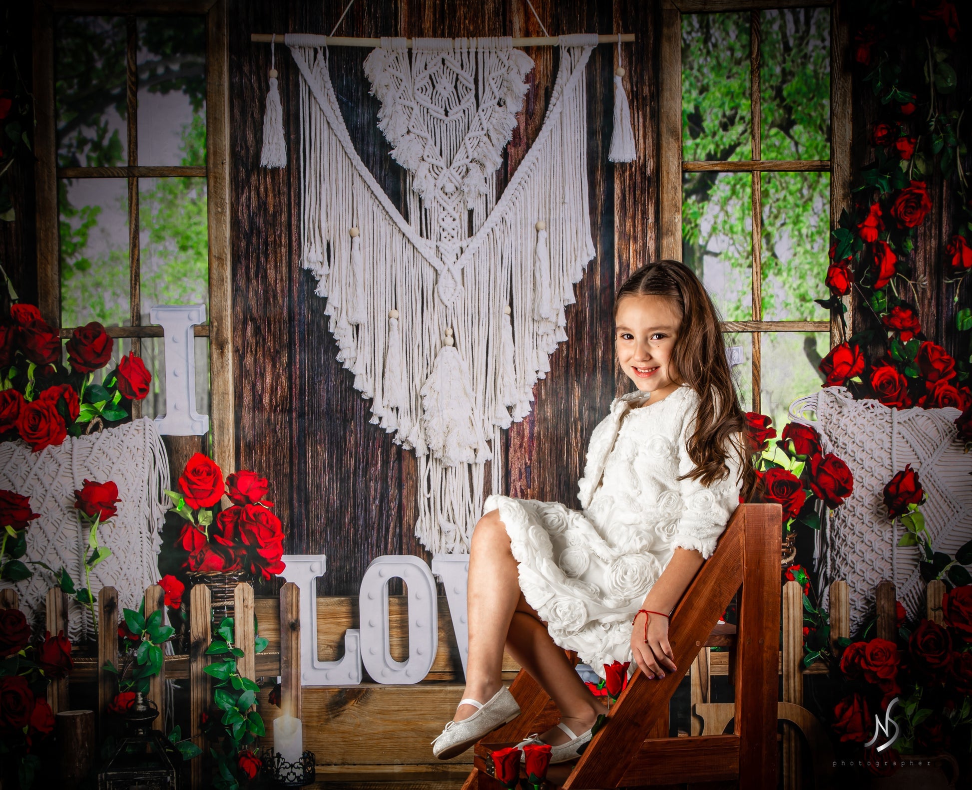 Kate Valentinstag Hintergrund Boho Fenster Rose von Emetselch - Kate Backdrop.de