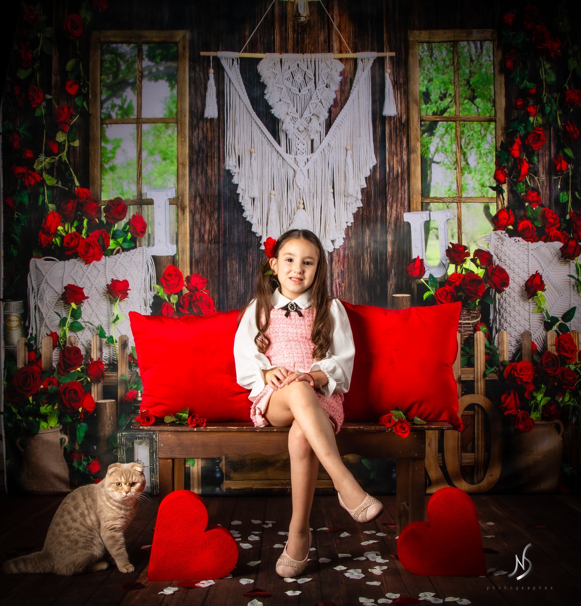 Kate Valentinstag Hintergrund Boho Fenster Rose von Emetselch - Kate Backdrop.de