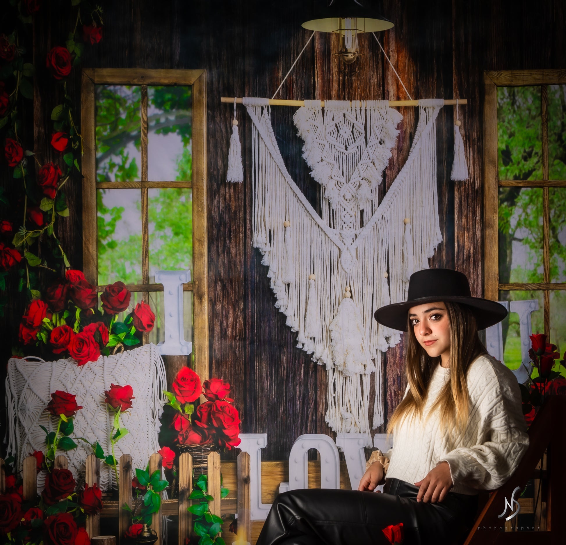 Kate Valentinstag Hintergrund Boho Fenster Rose von Emetselch - Kate Backdrop.de
