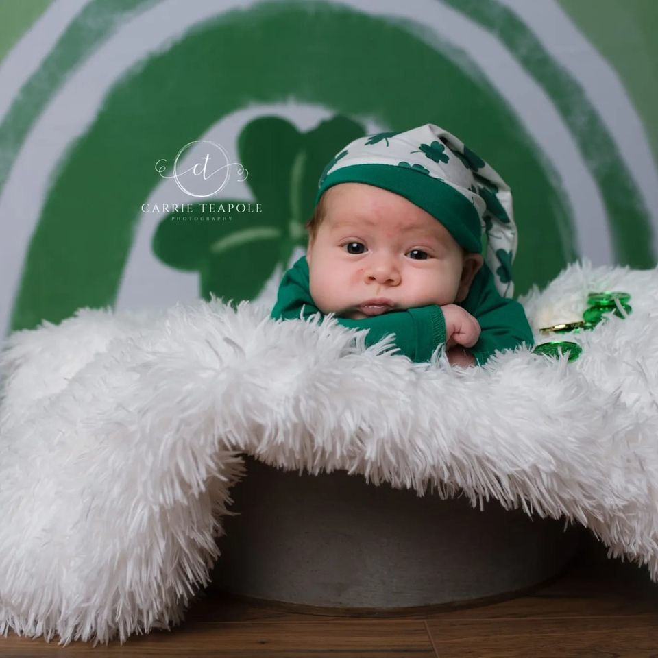 Kate St.Patrick's Day Hintergrund Regenbogen Grün Glücksklee von GQ - Kate Backdrop.de