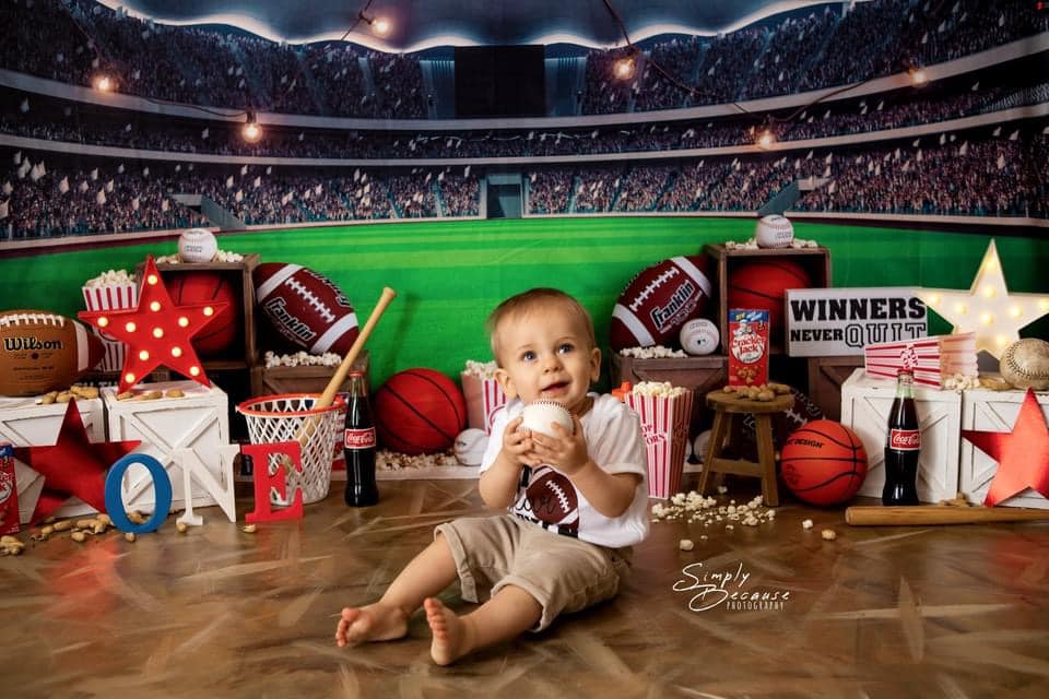 Kate Sport Spielplatz Junge Hintergrund Stadion von Megan Leigh Photography - Kate Backdrop.de