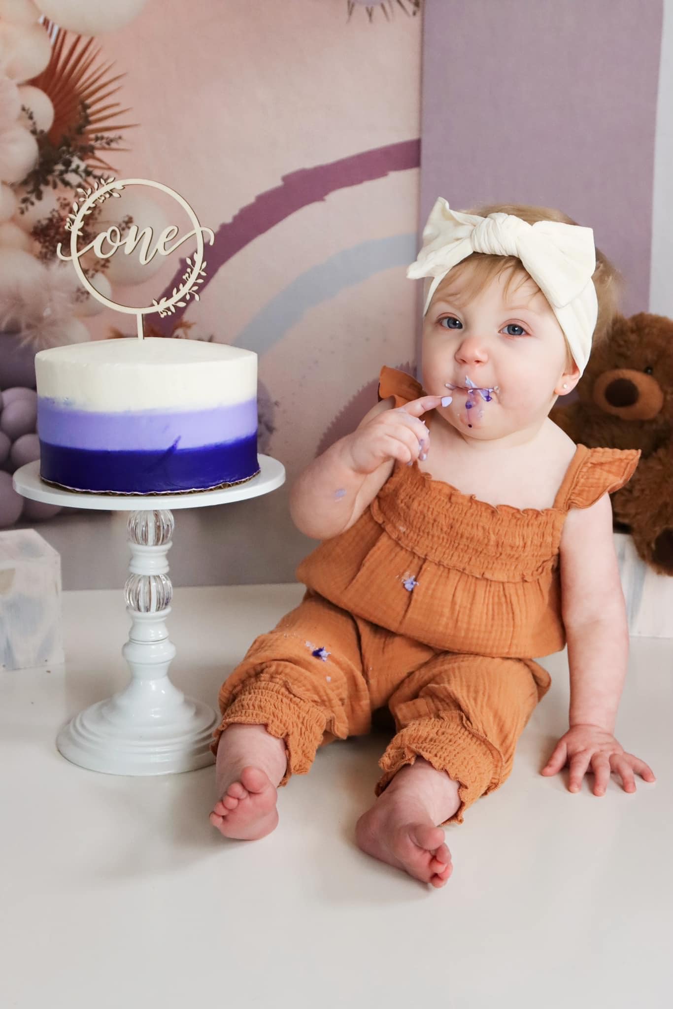 Kate Lila Boho Luftballons Hintergrund Cake Smash Party von Uta Mueller Photography - Kate Backdrop.de
