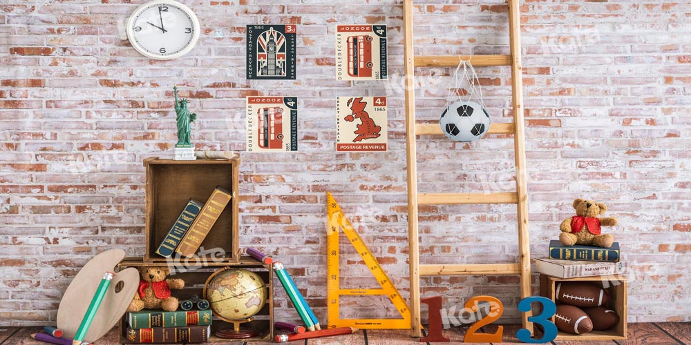 Kate Einschulung Schule Hintergrund Ziegelwand Fußball von Emetselch - Kate Backdrop.de