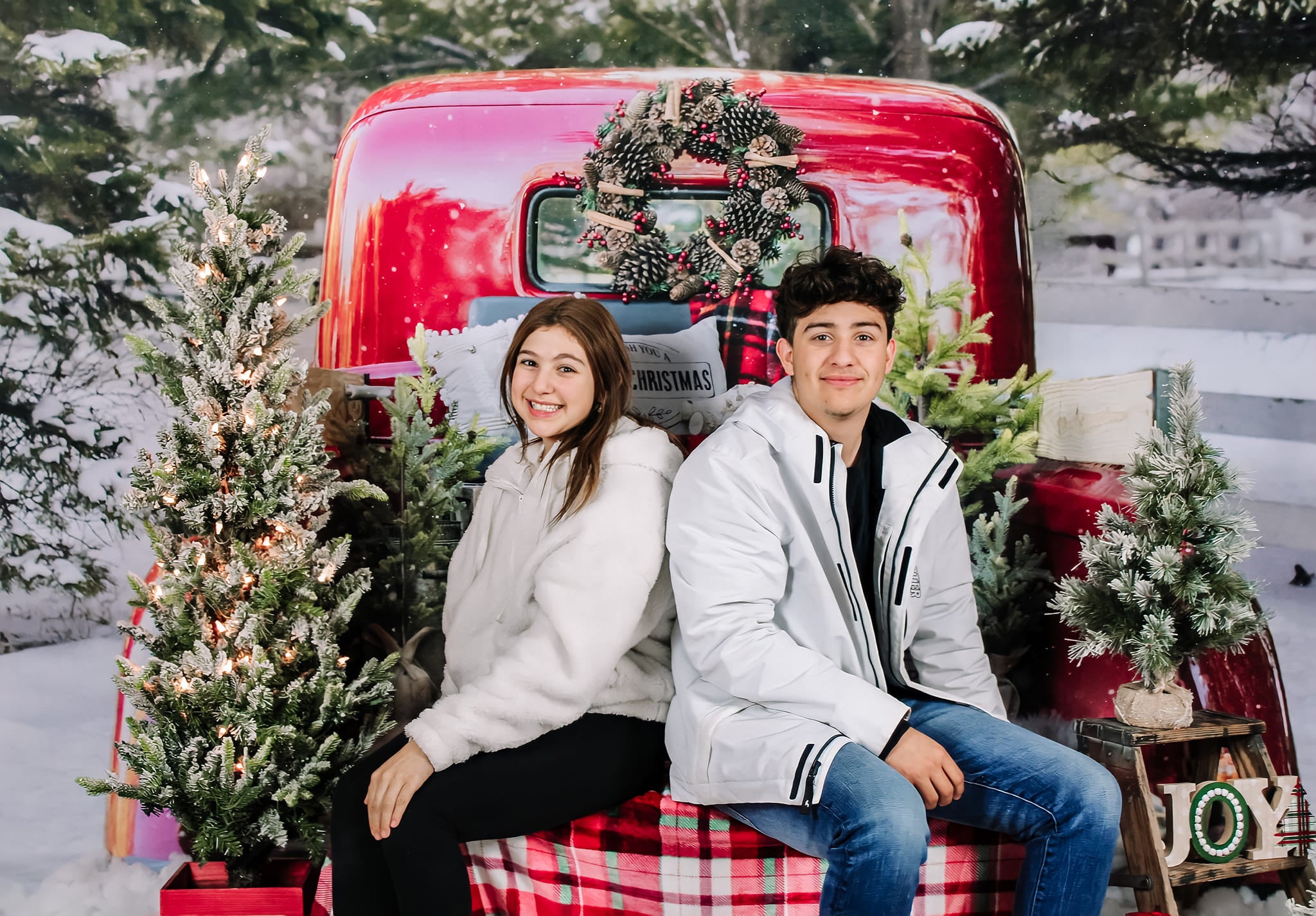 Kate Rot Weihnachten LKW im Schnee Hintergrund von Mandy Ringe Photography - Kate Backdrop.de