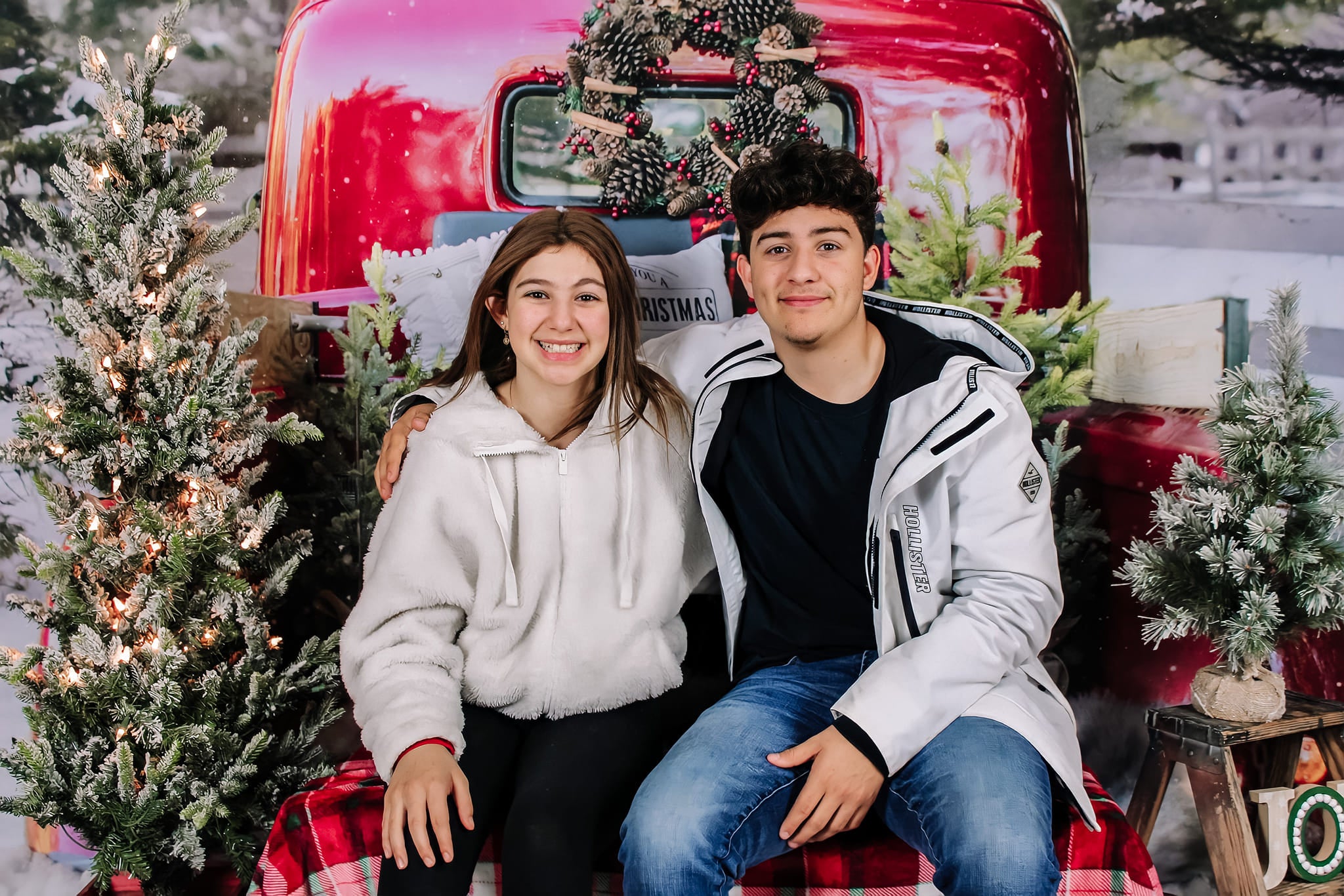 Kate Rot Weihnachten LKW im Schnee Hintergrund von Mandy Ringe Photography - Kate Backdrop.de