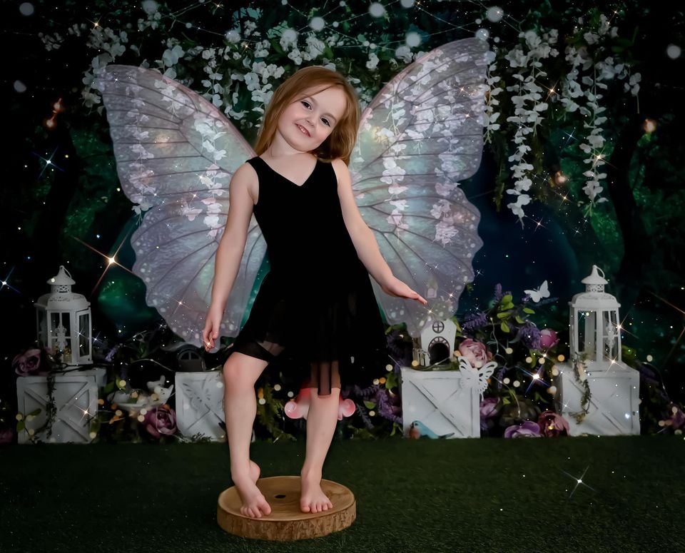 Kate Fee Garten Wald Hintergrund von Megan Leigh Photography