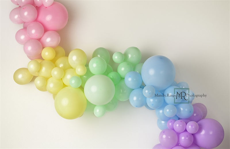 Kate Pastellfarbene Regenbogen-Girlanden-Kulisse von Mandy Ringe Photography - Kate Backdrop.de