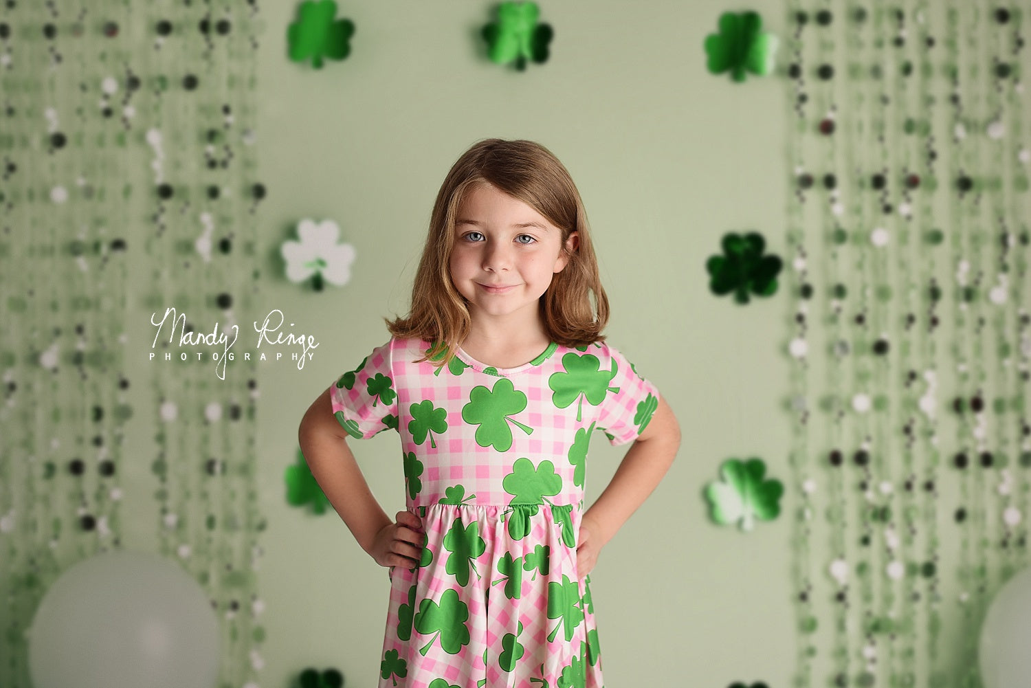 Kate St. Patrick's Day Kleeblatt Party Kulisse von Mandy Ringe Photography - Kate Backdrop.de