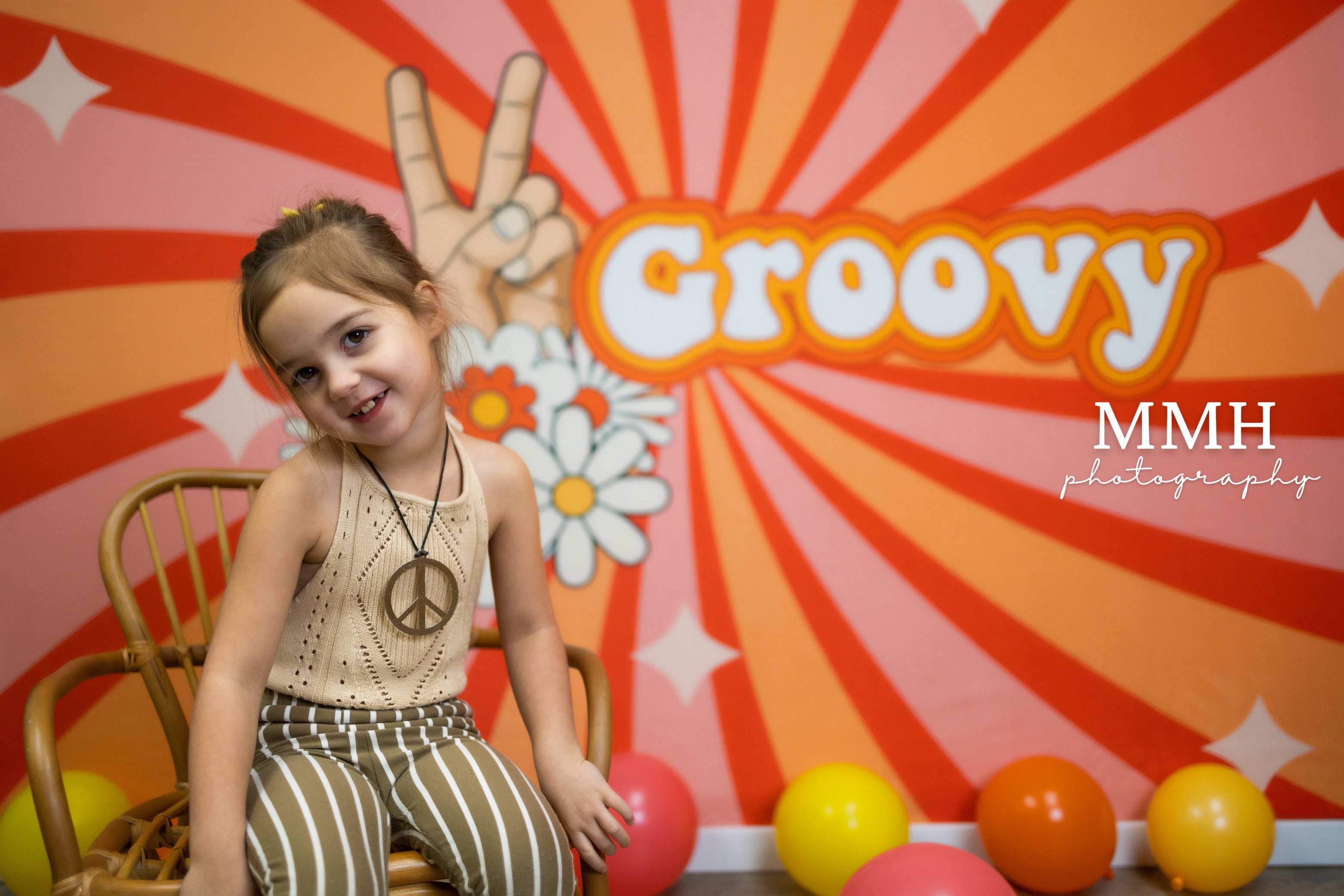 Kate 2 Groovy-1970s inspiriert 2. Geburtstag Frieden Thema Hintergrundkulisse von Melissa McCraw-Hummer - Kate Backdrop.de