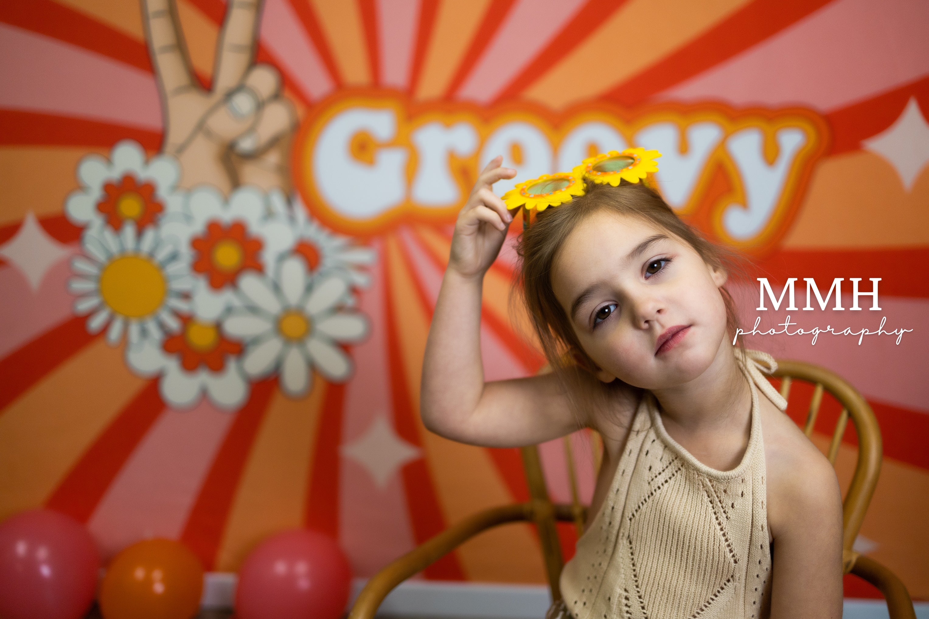 Kate 2 Groovy-1970s inspiriert 2. Geburtstag Frieden Thema Hintergrundkulisse von Melissa McCraw-Hummer - Kate Backdrop.de