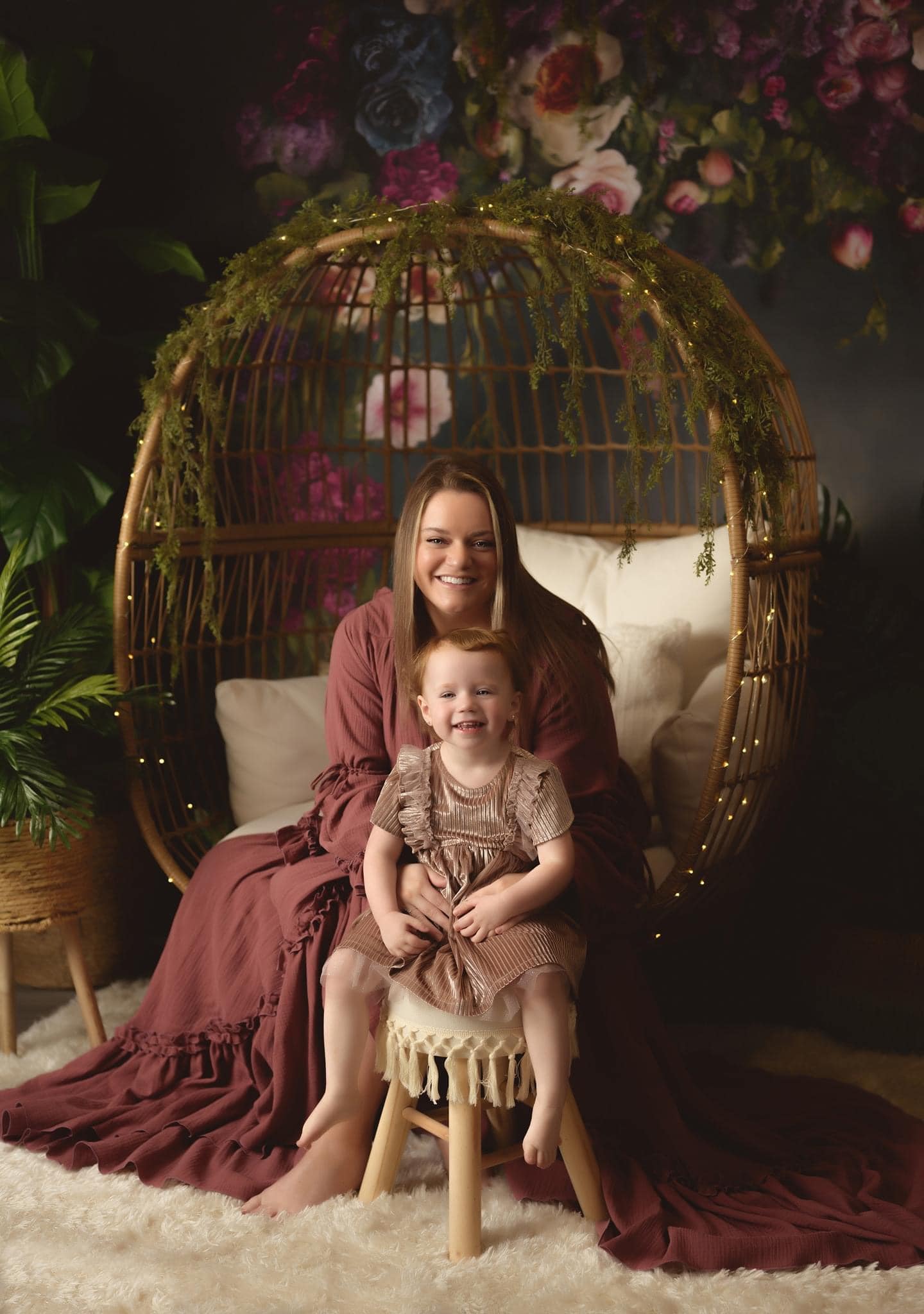 Kate Fine Art Oil Painterly floral Dark Teal Hintergrund von Mini MakeBelieve - Kate Backdrop.de