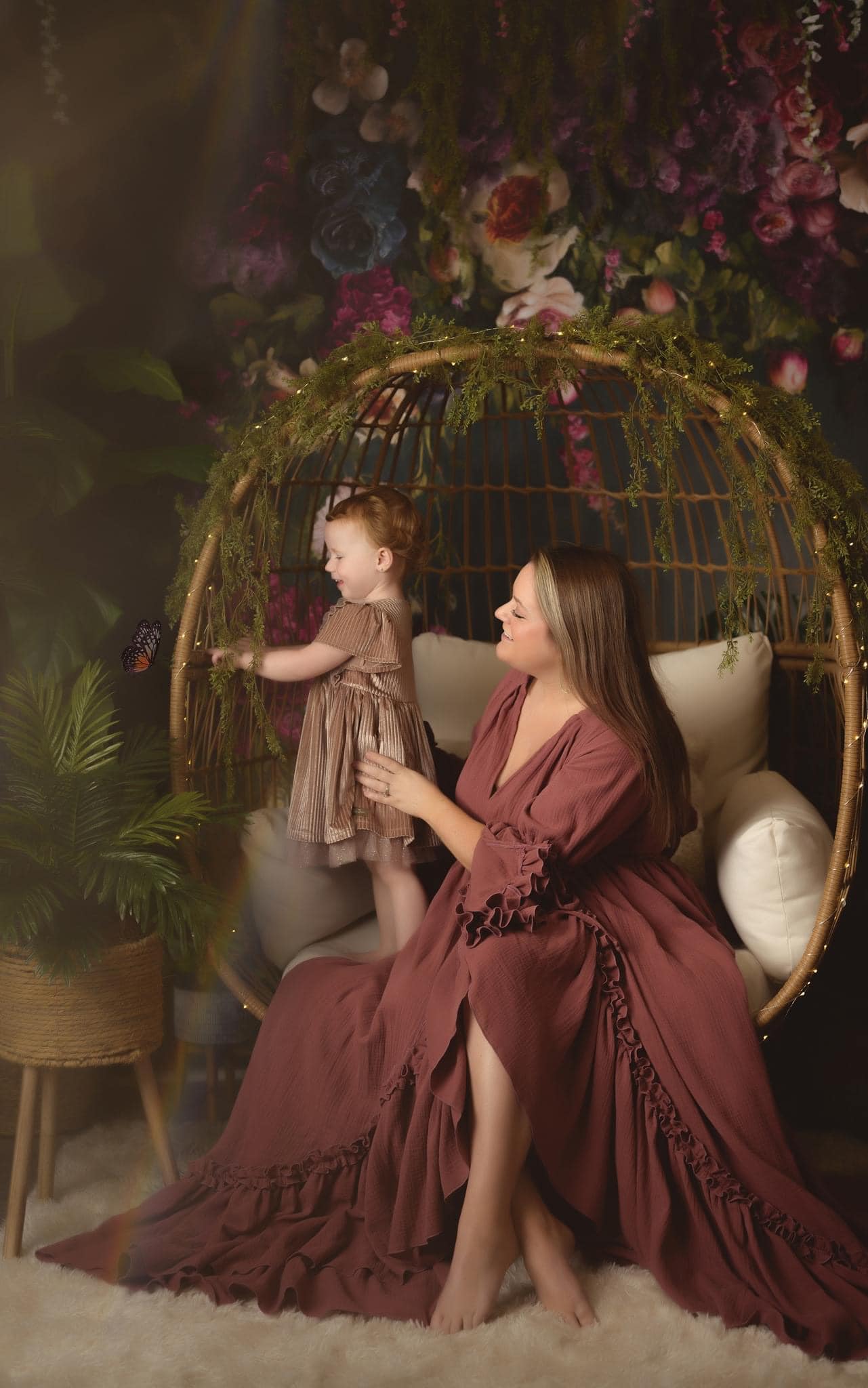 Kate Fine Art Oil Painterly floral Dark Teal Hintergrund von Mini MakeBelieve - Kate Backdrop.de