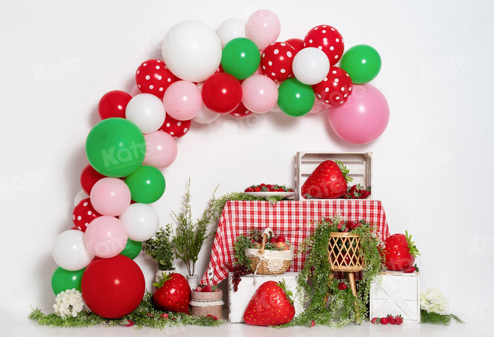 Kate Erdbeere Luftballons Kuchen Smash Kulisse von Emetselch - Kate Backdrop.de